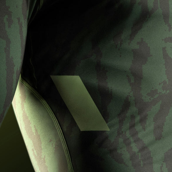 Hayabusa Men’s Apex Short Sleeve Rash Guard